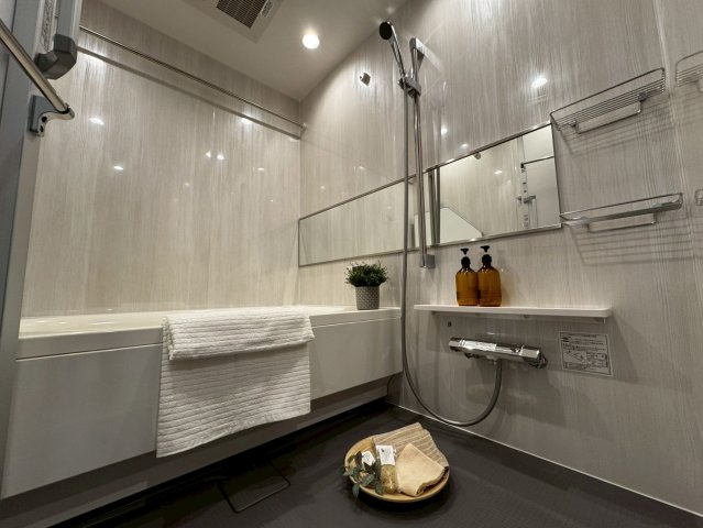 ハウス・オン・ザ・ヒル・ルネ市川フラッツ1の浴室|当社施工例です