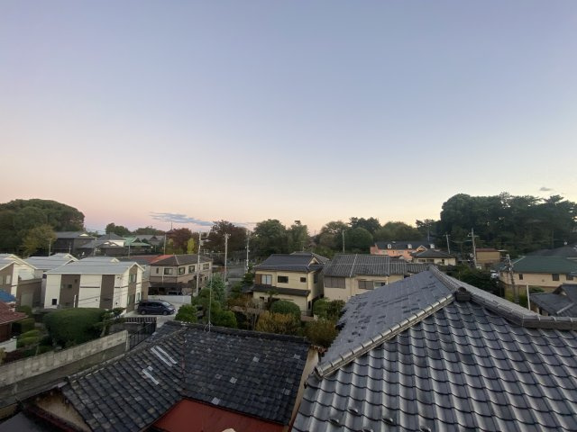 ハウス・オン・ザ・ヒル・ルネ市川フラッツ1の展望