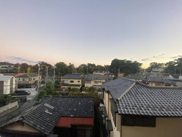 ハウス・オン・ザ・ヒル・ルネ市川フラッツ1の展望