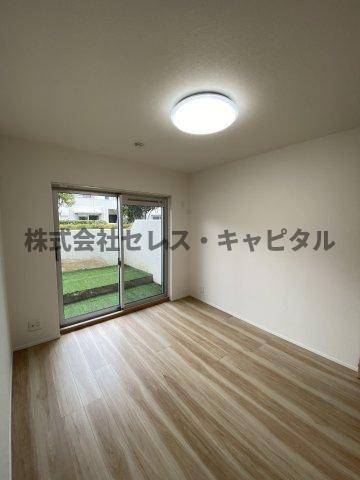 今川団地38号棟の洋室|きれいな洋室です