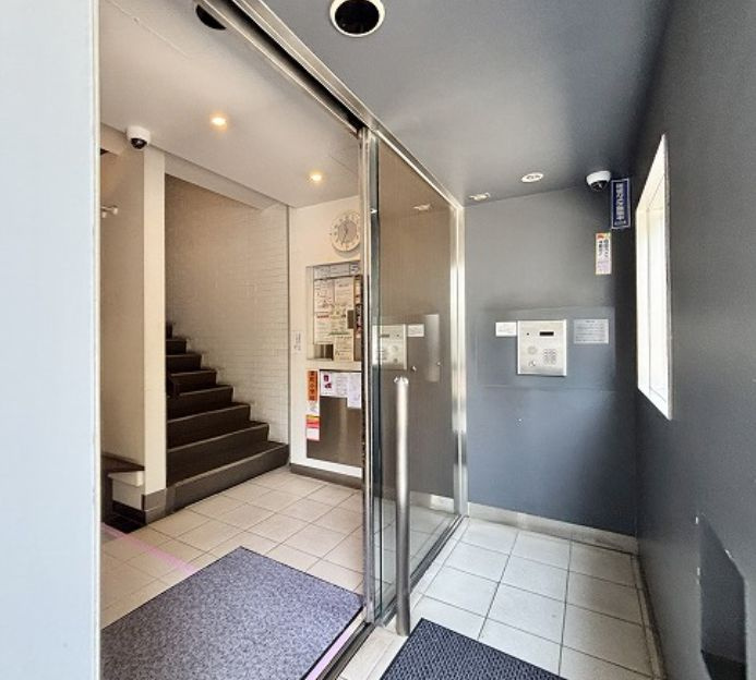 ツイン一の橋1号棟のエントランス