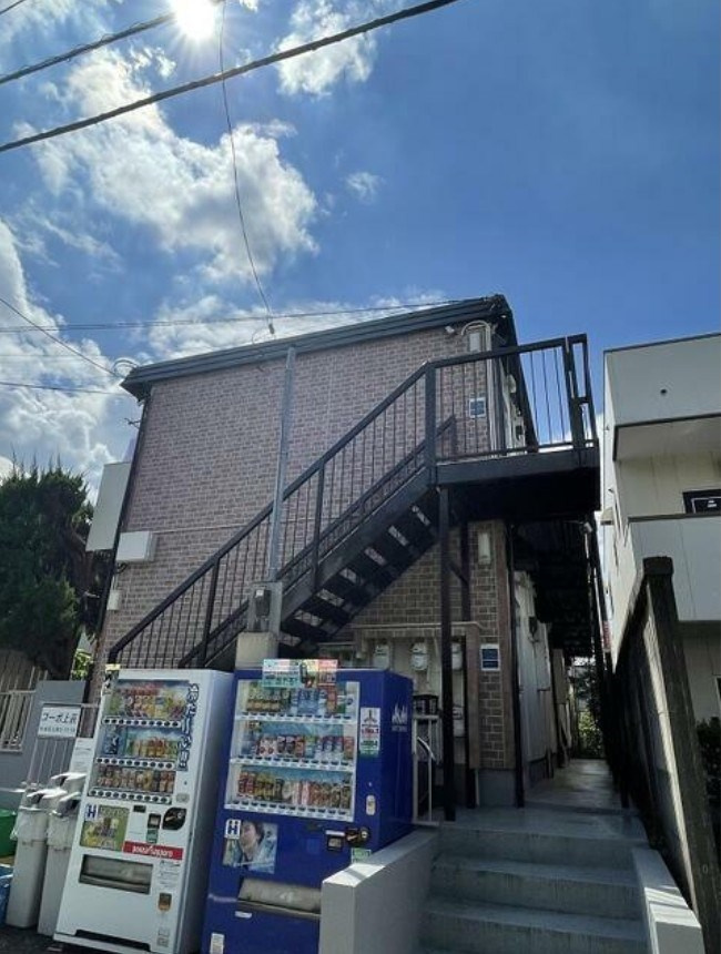 杉並区上荻２丁目のアパートの外観