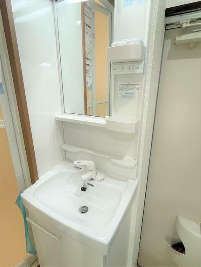 コーポ上荻の独立洗面台