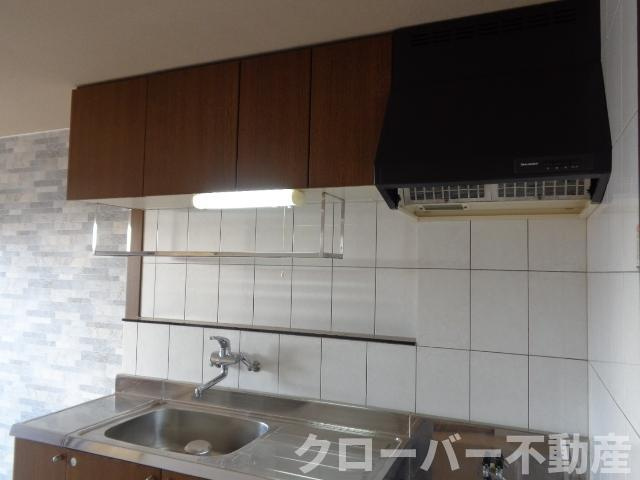 ステイブル円座のキッチン|キッチン
