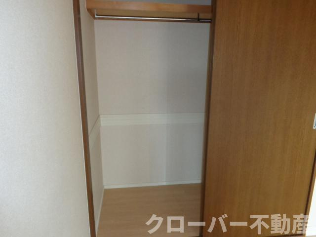 ステイブル円座の収納|クローゼット