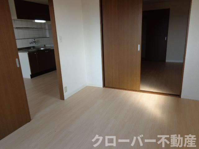 ステイブル円座の内装|洋室