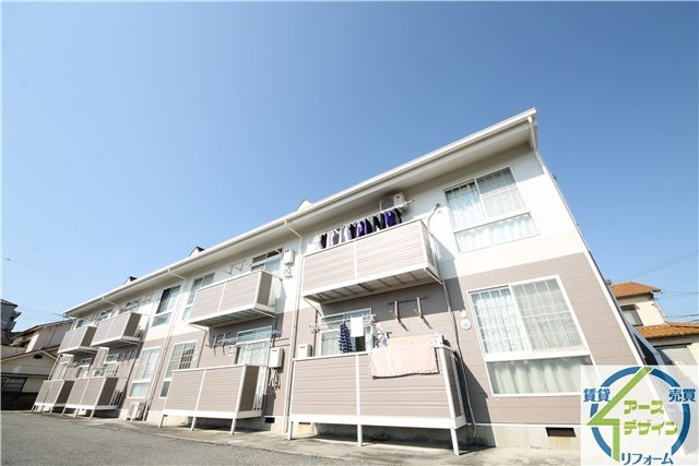 ウエストビレッジの外観