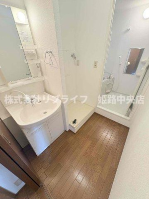 【洗面所】 | エルドール五番館 | 脱衣スペースもあります