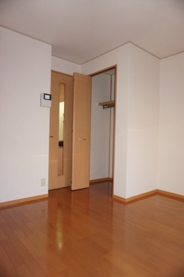 【寝室】 | フローラハイム | フローラハイム　洋室