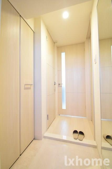 エターナ千里丘の玄関|落ち着いた玄関です