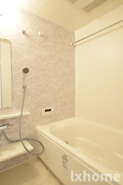 エターナ千里丘の浴室|ゆったり過ごせるお風呂です