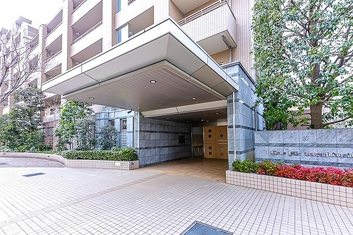 ライオンズヒルズ田端不動坂のエントランス|エントランス　※前回募集時2023年2月の写真