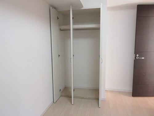 ライオンズヒルズ田端不動坂の収納|クロゼット　※前回募集時2020年8月の写真