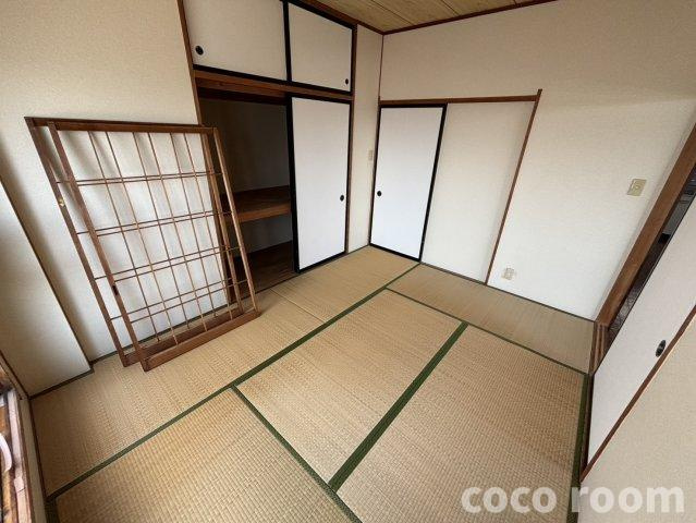 まるみやマンションの和室