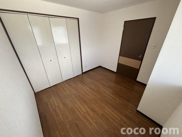まるみやマンションの洋室