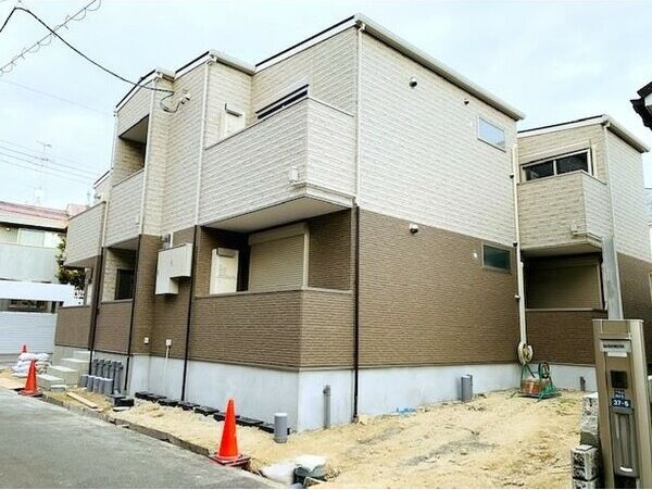 アート千里山月が丘の外観