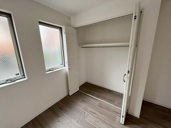 アート千里山月が丘の収納