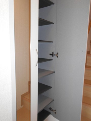 【玄関】 | アリエッタ | 玄関