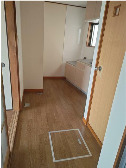 コーポオリトミの玄関