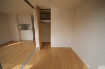 【洋室】 | シャーメゾン彩都A