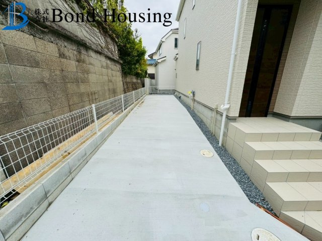 教育施設徒歩15分圏内　南多聞台5丁目　新築3区画　A号棟の周辺