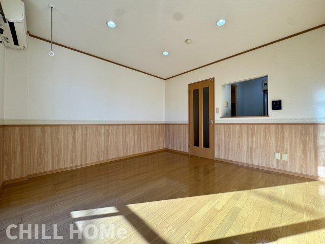 ラ・フレイズIIの居間・リビング|他社様掲載物件もまとめてご紹介、ご案内可能です(^^)/