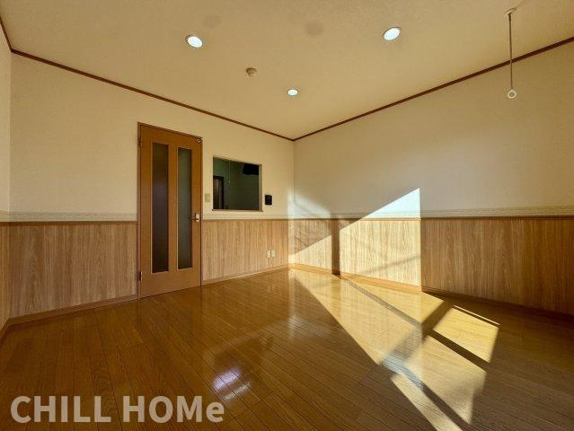 ラ・フレイズIIの居間・リビング|他社様掲載物件もまとめてご紹介、ご案内可能です(^^)/