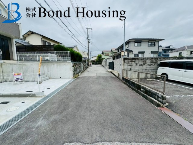 角地に付き開放感あり　南多聞台5丁目　新築3区画　C号棟