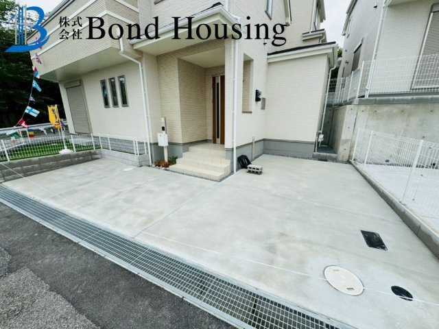 角地に付き開放感あり　南多聞台5丁目　新築3区画　C号棟