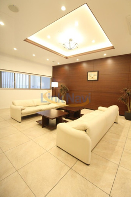 【エントランス】 | スプランディッド江坂駅前