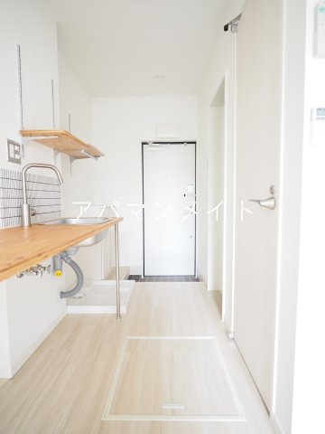 【その他】 | カンプノウＴＯＴＳＵＫＡ | お部屋から見た玄関です