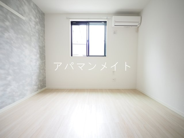 【居間・リビング】 | カンプノウＴＯＴＳＵＫＡ | 居間です