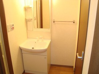 ホワイトガーデンの洗面所|洗面