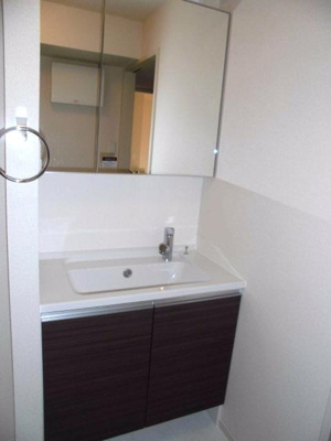 【洗面所】 | リアルコート Ｄ