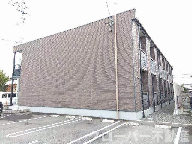 レオネクストアルファの外観