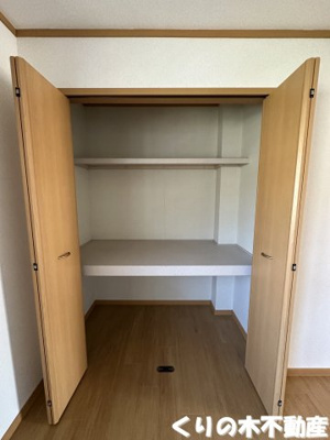 【洋室】 | ルミナスカタヤマＡ | 反転タイプのお部屋です（現況を優先します）