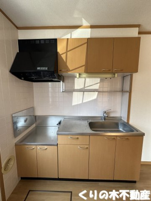 【キッチン】 | ルミナスカタヤマＡ | 反転タイプのお部屋です（現況を優先します）※コンロなし