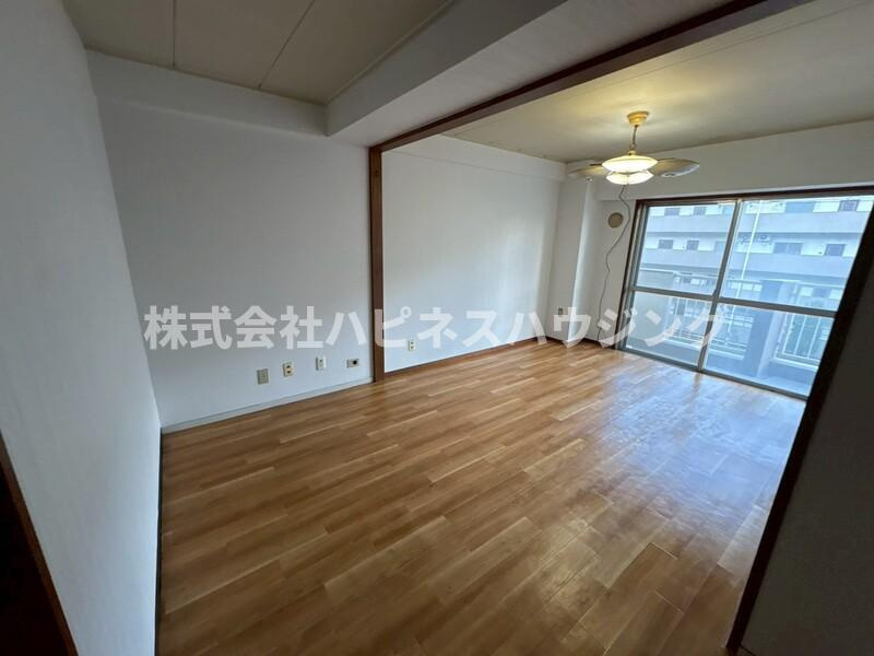 沼南エリカ 7号棟の居間・リビング