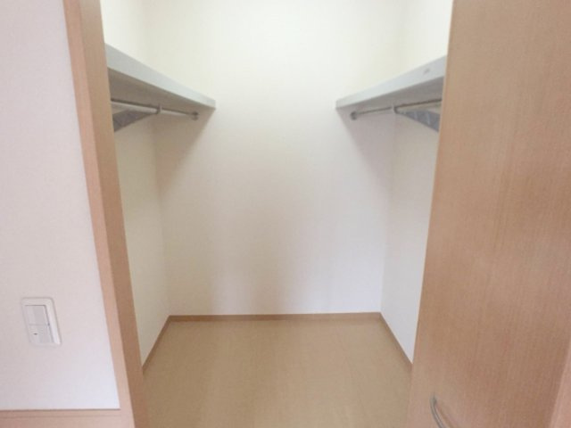 アヴェニール志津 Aの収納