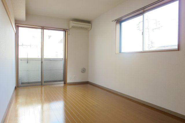 スペース・アイの居間・リビング