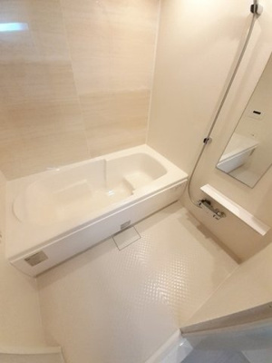 【浴室】 | 御船レジデンスⅠ | 落ち着いた空間のお風呂です