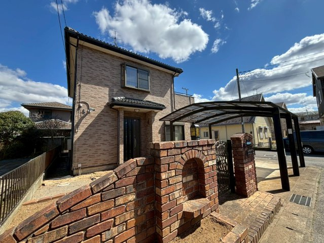 八街に　中古戸建の外観