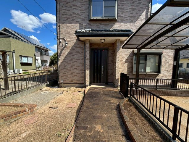 八街に　中古戸建の外観