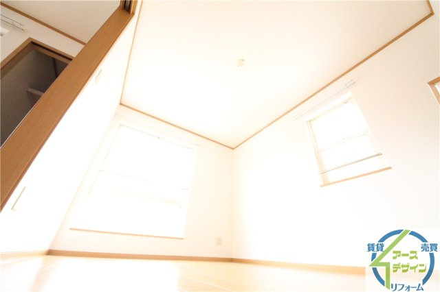 エテルノ・スクウェア参番館の居間・リビング|※類似写真