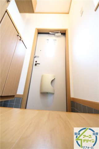 エテルノ・スクウェア参番館の玄関|※類似写真