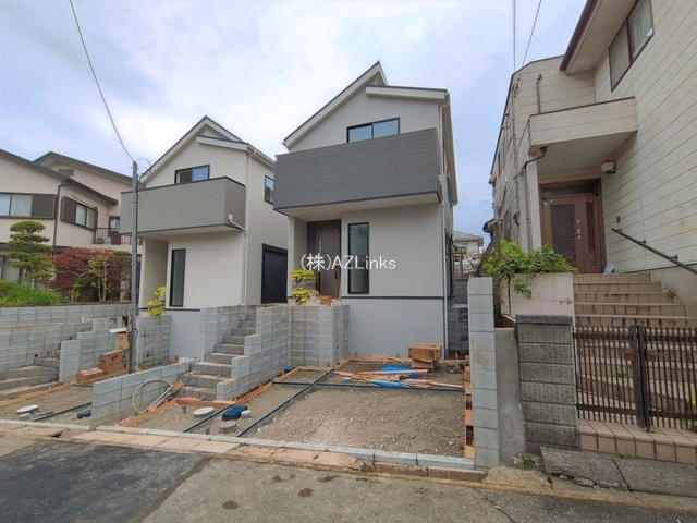 【玄関】 | 千葉市若葉区千城台東２丁目２４－１期 | 建築施工例