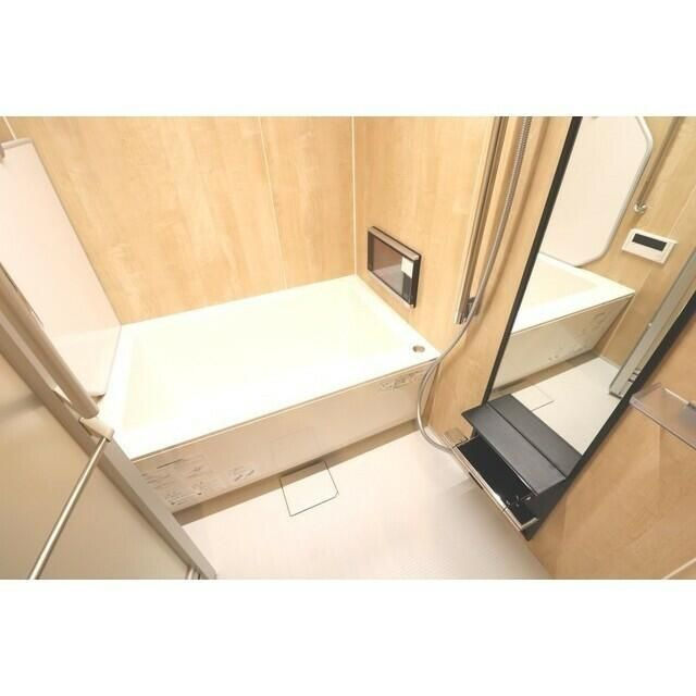 ネベル板橋の浴室