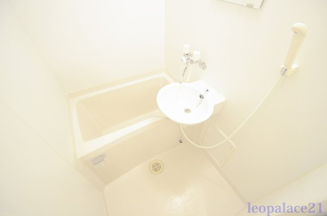 【浴室】 | レオパレスサザン茅ヶ崎