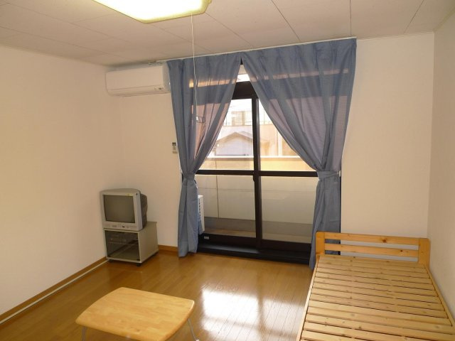 【居間・リビング】 | レオパレスほうれんそう１号館