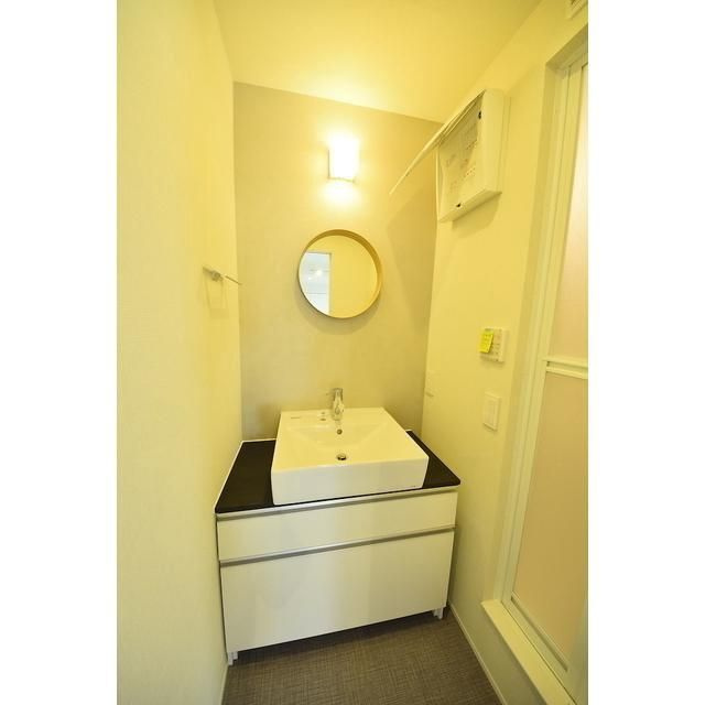 グランエッグス池袋要町の洗面所